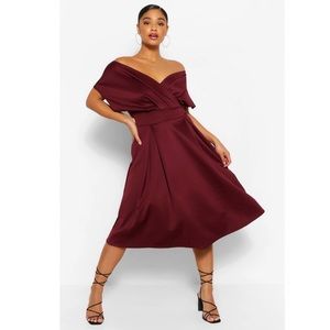 NWT BooHoo Off The Shoulder Wrap Midi Dress 20